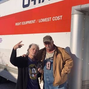 Meet your Posher, Joy